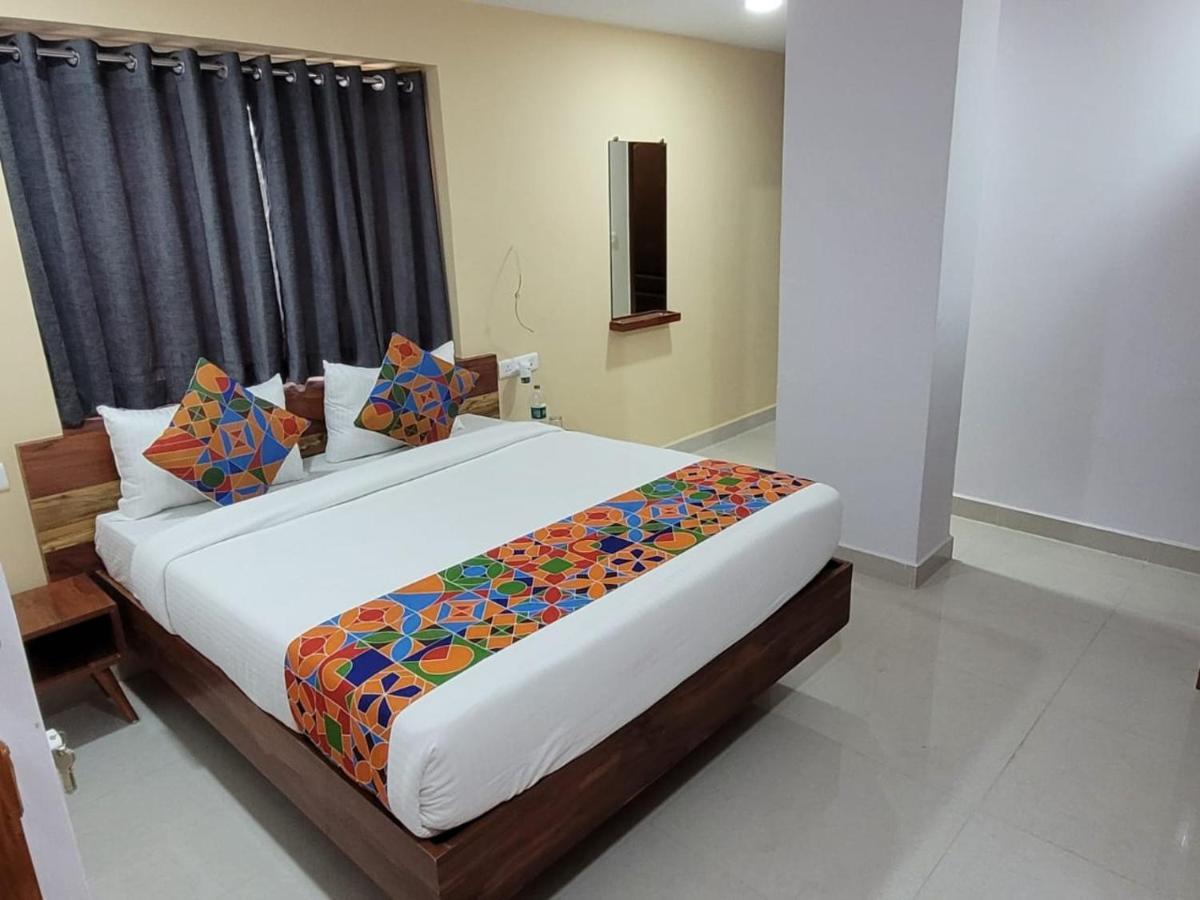 Hotel Prime Jubilee Haidarábád Kültér fotó
