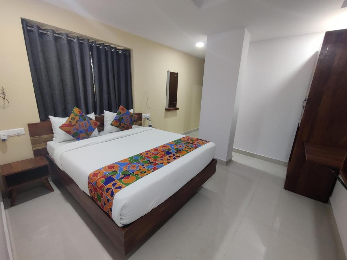 Hotel Prime Jubilee Haidarábád Kültér fotó