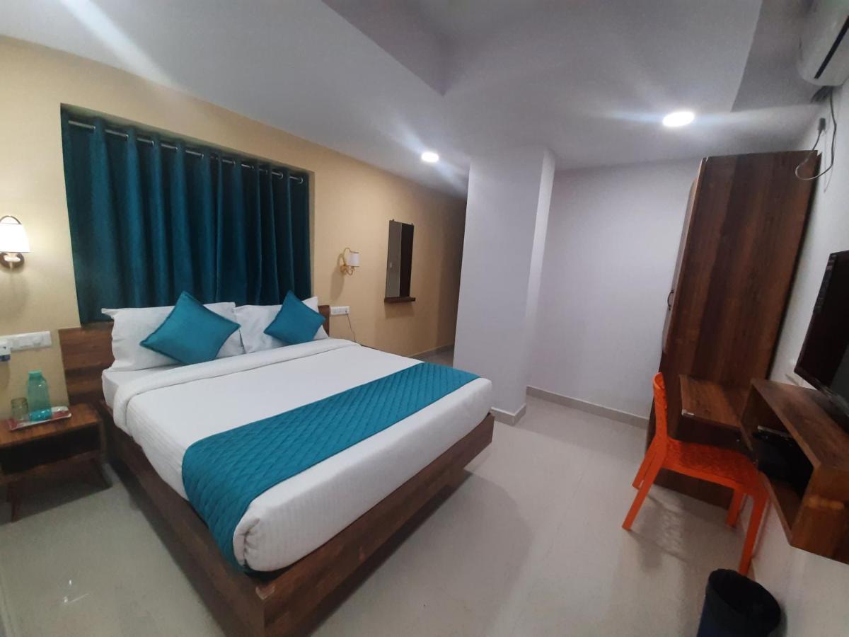 Hotel Prime Jubilee Haidarábád Kültér fotó