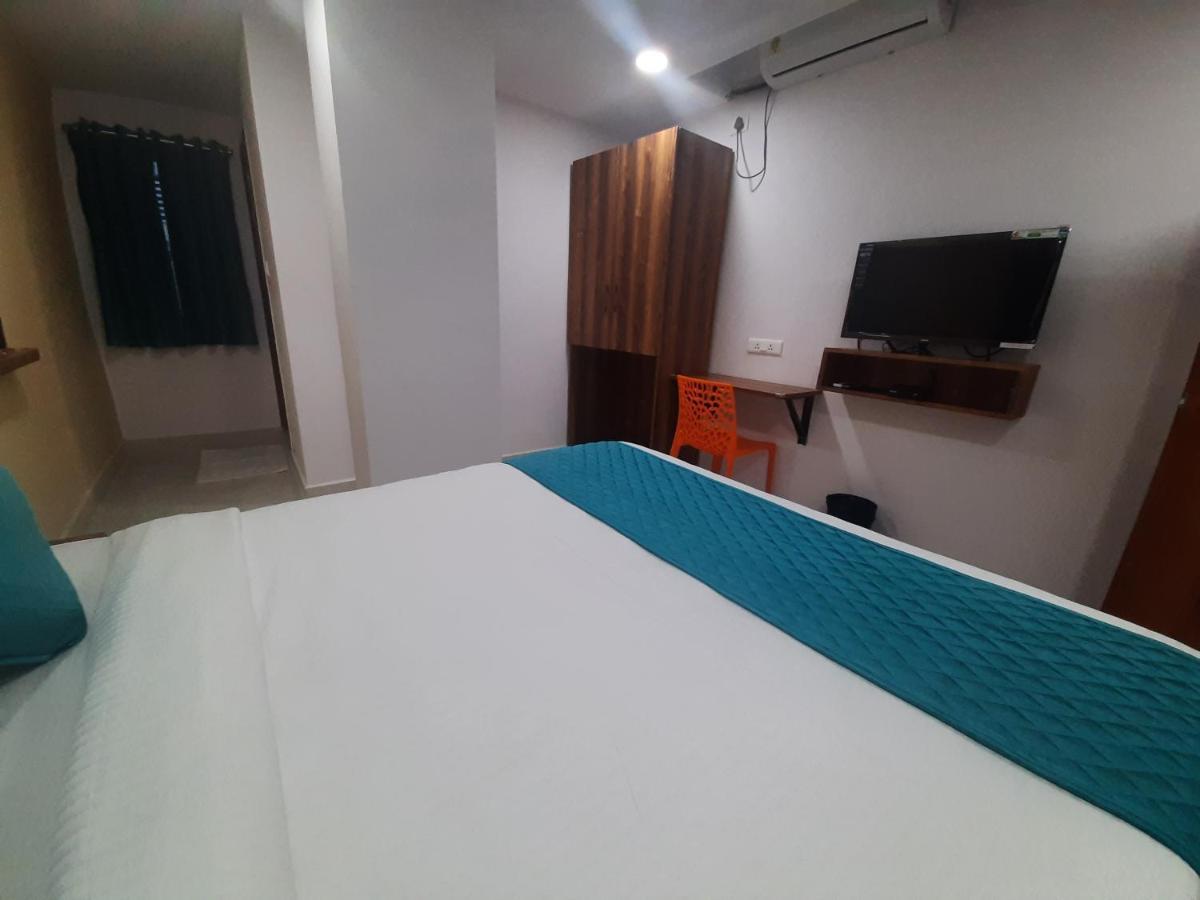 Hotel Prime Jubilee Haidarábád Kültér fotó